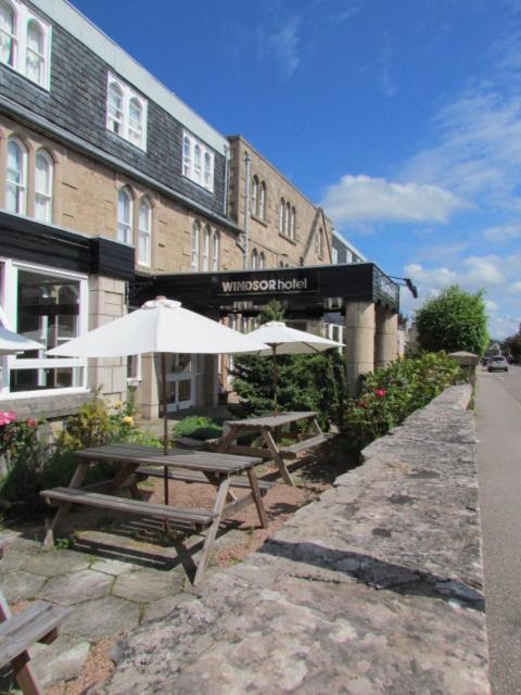 Windsor Hotel แนร์น ภายนอก รูปภาพ