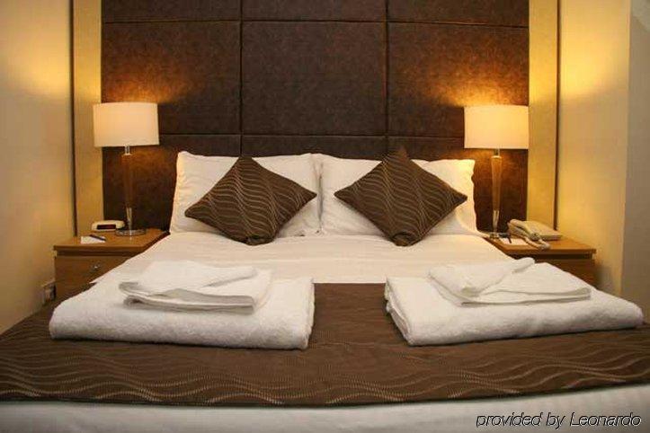Windsor Hotel แนร์น ภายนอก รูปภาพ