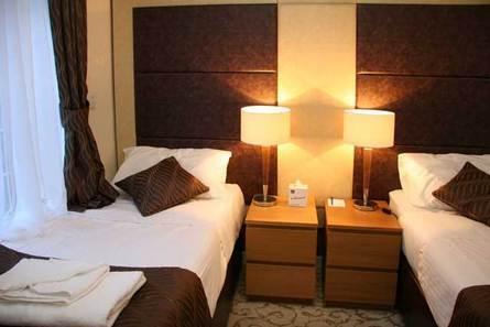 Windsor Hotel แนร์น ภายนอก รูปภาพ